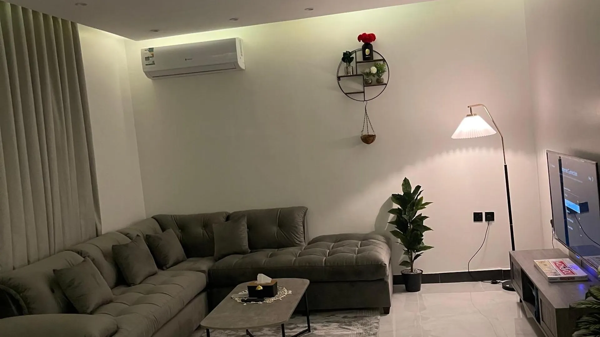 شقه مودرن بجلسه خارجيه - دخول ذكي Apartment Riyadh Saudi Arabia